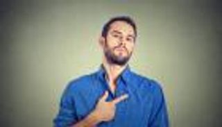 هل يمكن التعايش مع الشخصية النرجسية؟ وما أنواعها؟