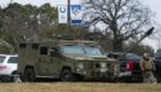 رهائن كنيس تكساس.. الشرطة تتفاوض وبايدن يطلع على التطورات