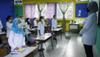 كورونا يغلق 154 مؤسسة تعليمية في المغرب