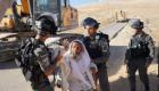 وفاة مسن فلسطيني متأثرا بجروح إثر دهسه بآلية إسرائيلية