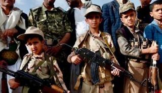 أطفال جندهم الحوثي في صفوفه.. أرشيفية