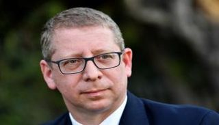 أوفير جندلمان المتحدث باسم رئيس الوزراء الإسرائيلي