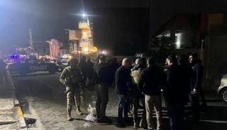 قوات الأمن بمحيط مكتب البرلماني العراقي شاخون عبدالله