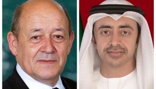 الشيخ عبدالله بن زايد ووزير الخارجية الفرنسي