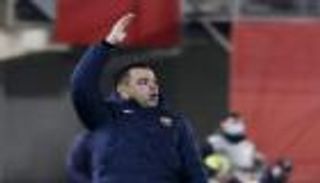 أرقام كارثية.. هل فشل تشافي في إنقاذ برشلونة؟