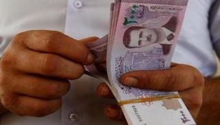 ارتفاع سعر الدولار مقابل الليرة السورية