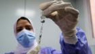 الحكومة المصرية تحذّر من "مكالمات لقاح كورونا المجهولة"