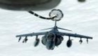 قصف مناطق اختباء الدواعش الفارين بسوريا.. وارتفاع القتلى لـ67