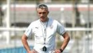 كأس الرابطة المصرية.. 8 رسائل عنيفة من كارتيرون للاعبي الزمالك