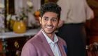 فيلم مينا مسعود على نتفليكس.. قصة رومانسية بتوقيع ديزني