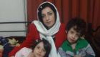 السجن والجلد لناشطة إيرانية في محاكمة استغرقت 5 دقائق