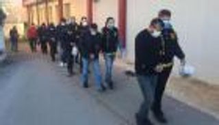 قرار قضائي باعتقال 18 تركيا بتهمة "غولن"