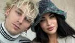 لعلاقة تدوم.. خاتم خطبة ميجان فوكس من الأشواك