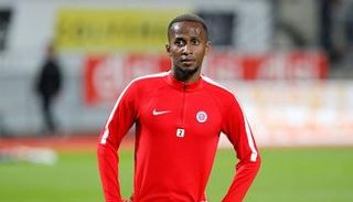 شاكر الهدهور لاعب منتخب جزر القمر