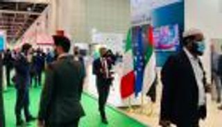 إقبال كبير بأول أيام معرض ومؤتمر الصحة العربي في دبي (صور)