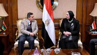 وزير الدولة الليبي لشؤون الاقتصاد ووزير التجارة المصرية