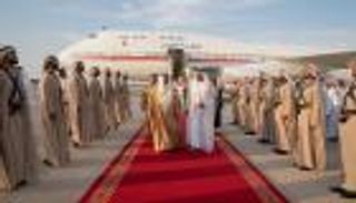 ولي عهد أبوظبي يبحث مع العاهل البحريني الهجمات الحوثية الإجرامية