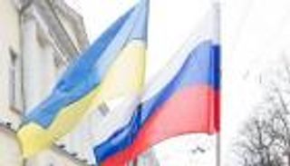 أزمة أوكرانيا.. مخاوف من سلاح "الوقود" وواشنطن تهدد