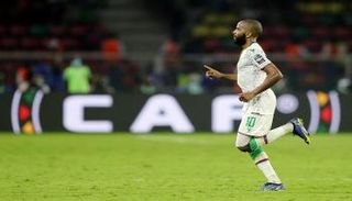 يوسف مشنجاما لاعب منتخب جزر القمر