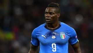 ماريو بالوتيلي مهاجم منتخب إيطاليا