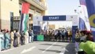 صور وفيديو.. انطلاق طواف اليوبيل الذهبي من أبوظبي إلى إكسبو 2020 دبي