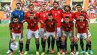 نجم منتخب مصر في ورطة.. والحكومة تفتح تحقيقا