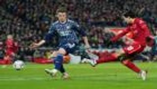 الدوري الإنجليزي يعدل شروط تأجيل مبارياته بسبب كورونا