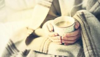 المشروبات الساخنة تحارب برودة الشتاء - أرشيفية