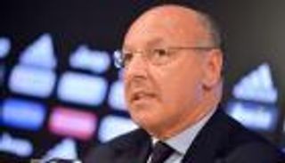 على حافة الهاوية.. إنتر ميلان يحذر من انهيار الدوري الإيطالي