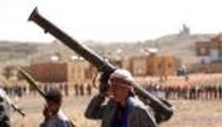 خبيران بـ"وول ستريت جورنال": حان وقت تصنيف الحوثي إرهابية