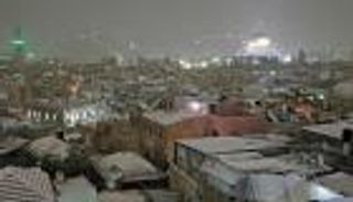 ثلوج ورياح قوية.. القدس تكتسي حلة بيضاء (صور)