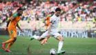 كأس أمم أفريقيا.. عمر مرموش الناجي الوحيد في البوندسليجا