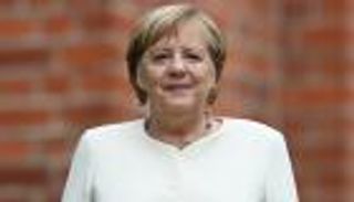 رفيق ميركل 11 عاما يروي جانبا من شخصية مستشارة ألمانيا السابقة