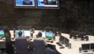 ضرب خامنئي بأسلحته.. "الموت للمرشد" لأول مرة على التلفزيون الإيراني