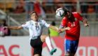 بدون المدرب وميسي.. الأرجنتين تهزم تشيلي في تصفيات كأس العالم (فيديو)