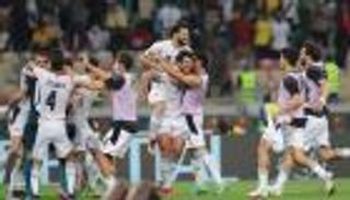 للمرة الثانية.. تسريب فيديو سخرية مدرب مصر من مكافأة الـ500 دولار