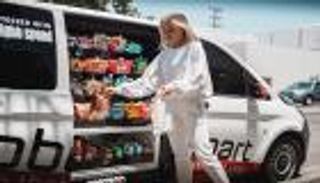 العالم يدخل عصر المتاجر المتنقلة.. كورونا يغير خريطة التسوق