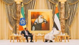 الشيخ محمد بن زايد آل نهيان ولي عهد أبوظبي نائب القائد الأعلى للقوات المسلحة وآبي أحمد