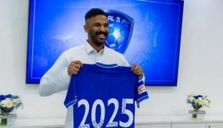محمد العويس حارس الهلال السعودي الجديد