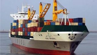 تجارة إيران تتراجع بشدة