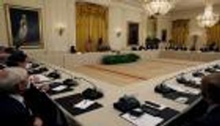 "أزمة أوكرانيا".. عقوبات أمريكية وشيكة ضد نخب روسية وعائلاتها