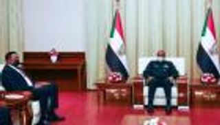 البرهان: ملتزمون بمواصلة الحوار لتحقيق الانتقال بالسودان