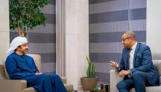 الشيخ عبدالله بن زايد يستقبل وزير الدولة البريطاني لشؤون الشرق الأوسط