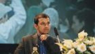 فار من فرنسا.. إمام مغربي مقرب من الإخوان بمصيدة بلجيكا