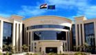 مصري وزوجته يعرضان طفلتهما للبيع أو التبني.. ما القصة؟