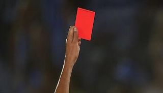 البطاقة الحمراء 