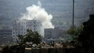 قصف حوثي لأحياء مدنية في تعز - أرشيفية