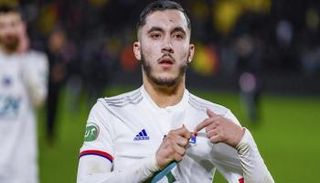 ريان شرقي لاعب ليون الفرنسي