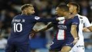 هداف الدوري الفرنسي.. صراع مبابي ونيمار ينتقل من داخل الملعب إلى خارجه