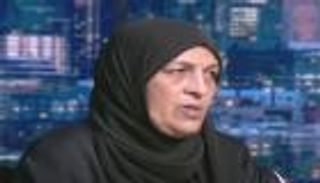 والدة "صيدلي حلوان" تبكي على الهواء: "شغلوا أغاني ورموه من البلكونة" (فيديو)